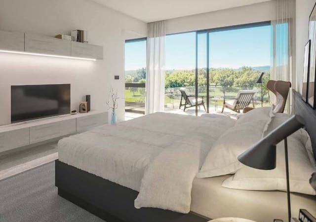 3 slaapkamer Villa te koop in Sotogrande, San Roque met zwembad garage - € 509.000 (Ref: 10001979)