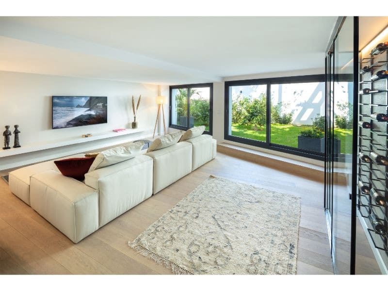 5 slaapkamer Villa te koop in Marbella met zwembad garage - € 4.595.000 (Ref: 10001981)