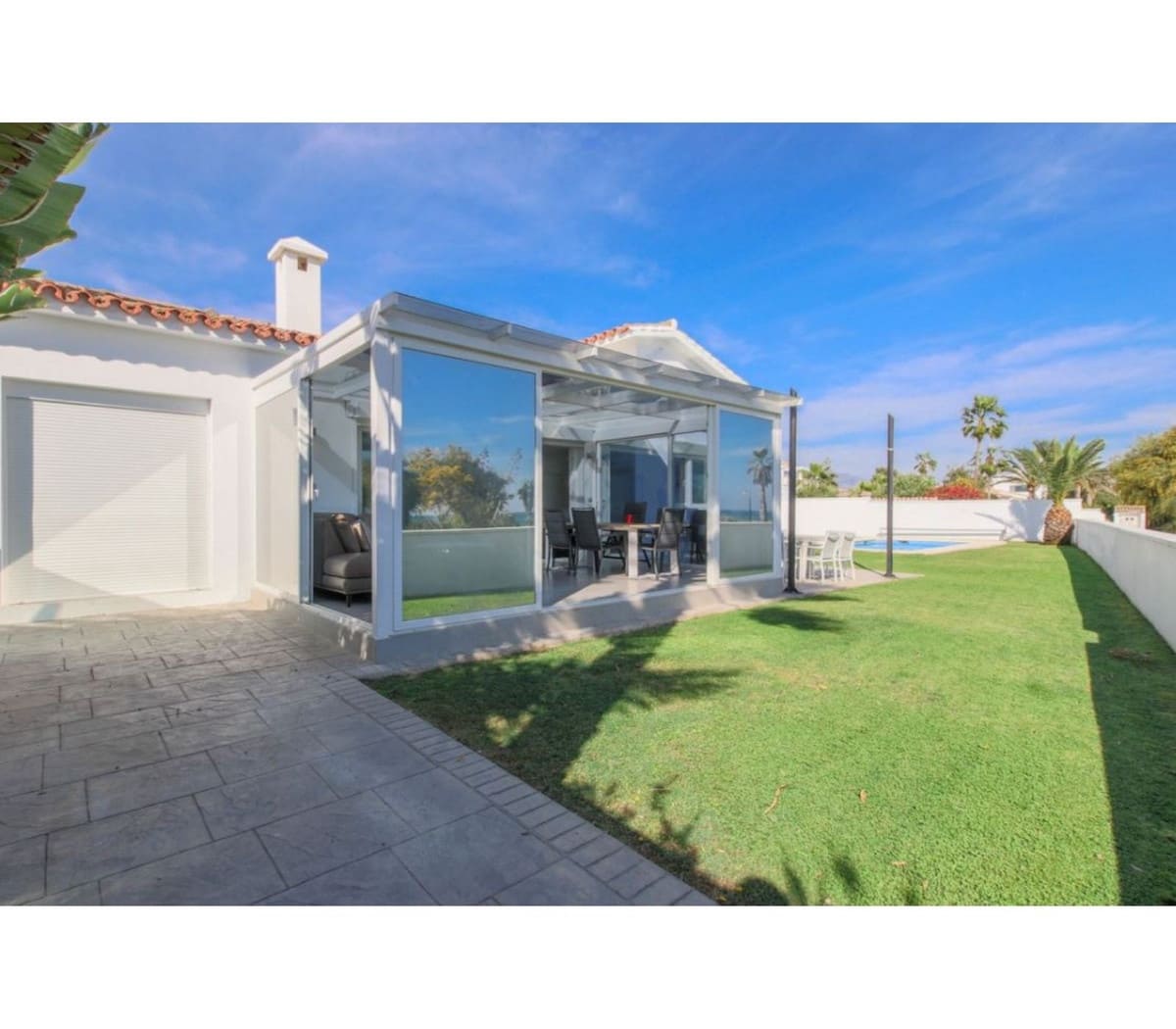 3 slaapkamer Villa te koop in Costalita met zwembad garage - € 1.600.000 (Ref: 10001982)