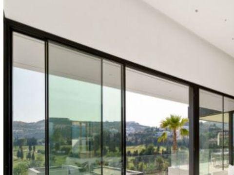 5 bedroom Villa for sale in Marbella with pool garage - € 3,595,000 (Ref: 10001984)