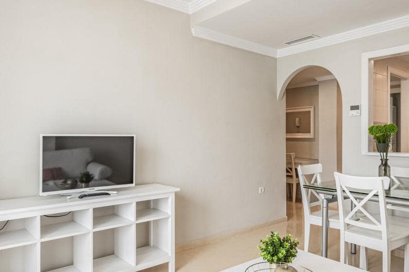 2 slaapkamer Appartement te koop in Marbella met zwembad - € 258.000 (Ref: 10001985)