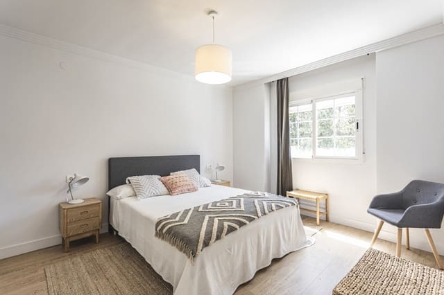2 slaapkamer Appartement te koop in Marbella met zwembad - € 258.000 (Ref: 10001985)