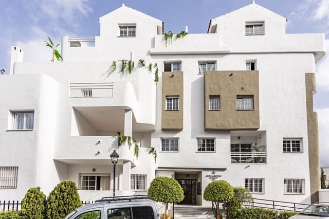 2 slaapkamer Appartement te koop in Marbella met zwembad - € 258.000 (Ref: 10001985)
