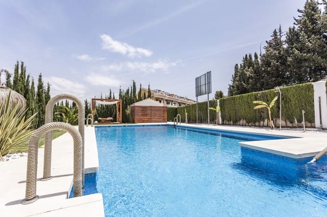 2 slaapkamer Appartement te koop in Marbella met zwembad - € 258.000 (Ref: 10001985)
