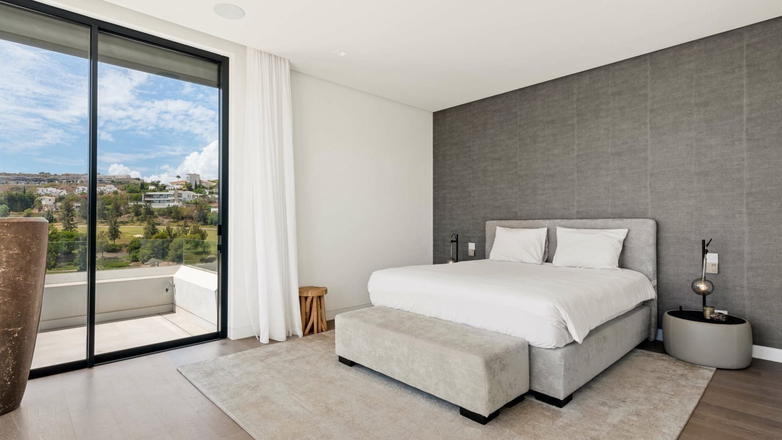 7 sypialnia Willa na sprzedaż w Marbella z basenem garażem - 4 900 000 € (Ref: 10001986)