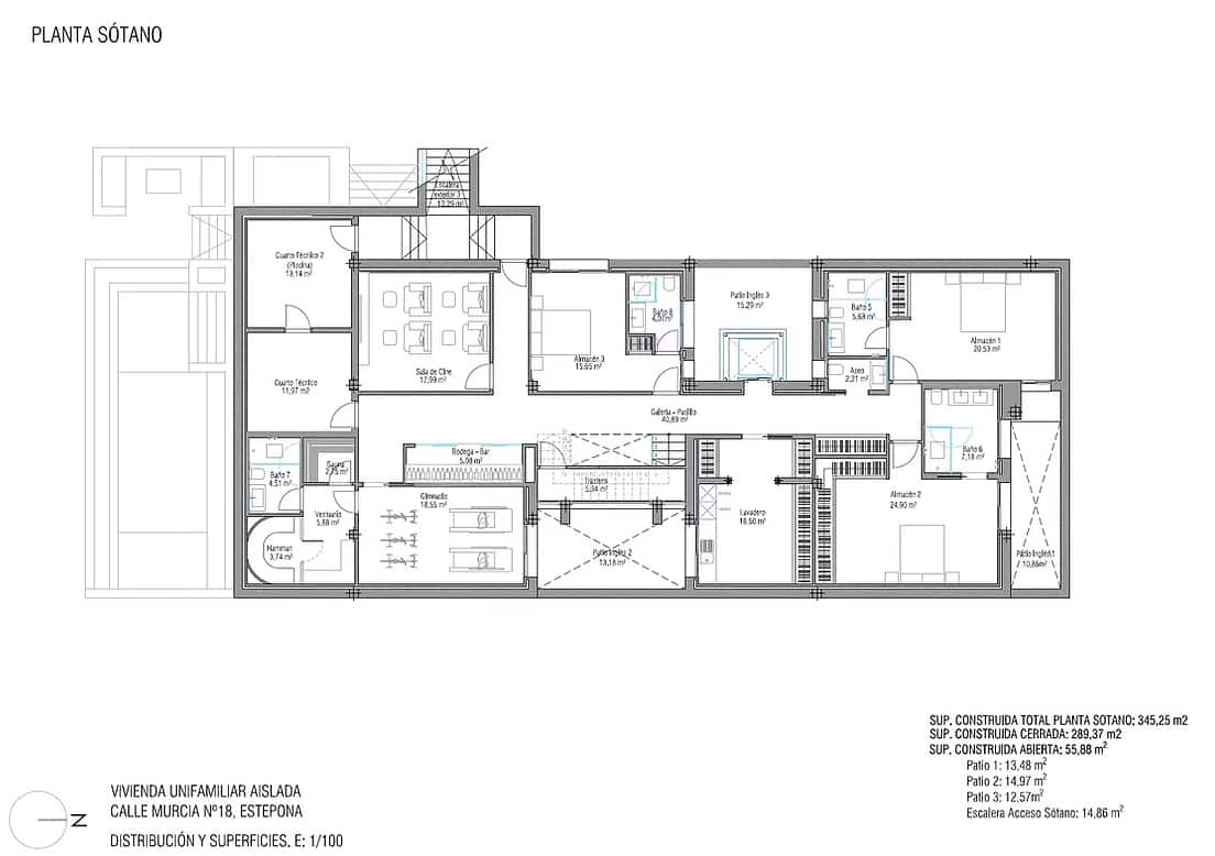 7 soverom Villa til salgs i Estepona med svømmebasseng garasje - € 4 500 000 (Ref: 10001987)
