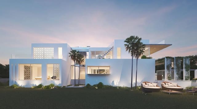 7 soverom Villa til salgs i Estepona med svømmebasseng garasje - € 4 500 000 (Ref: 10001987)