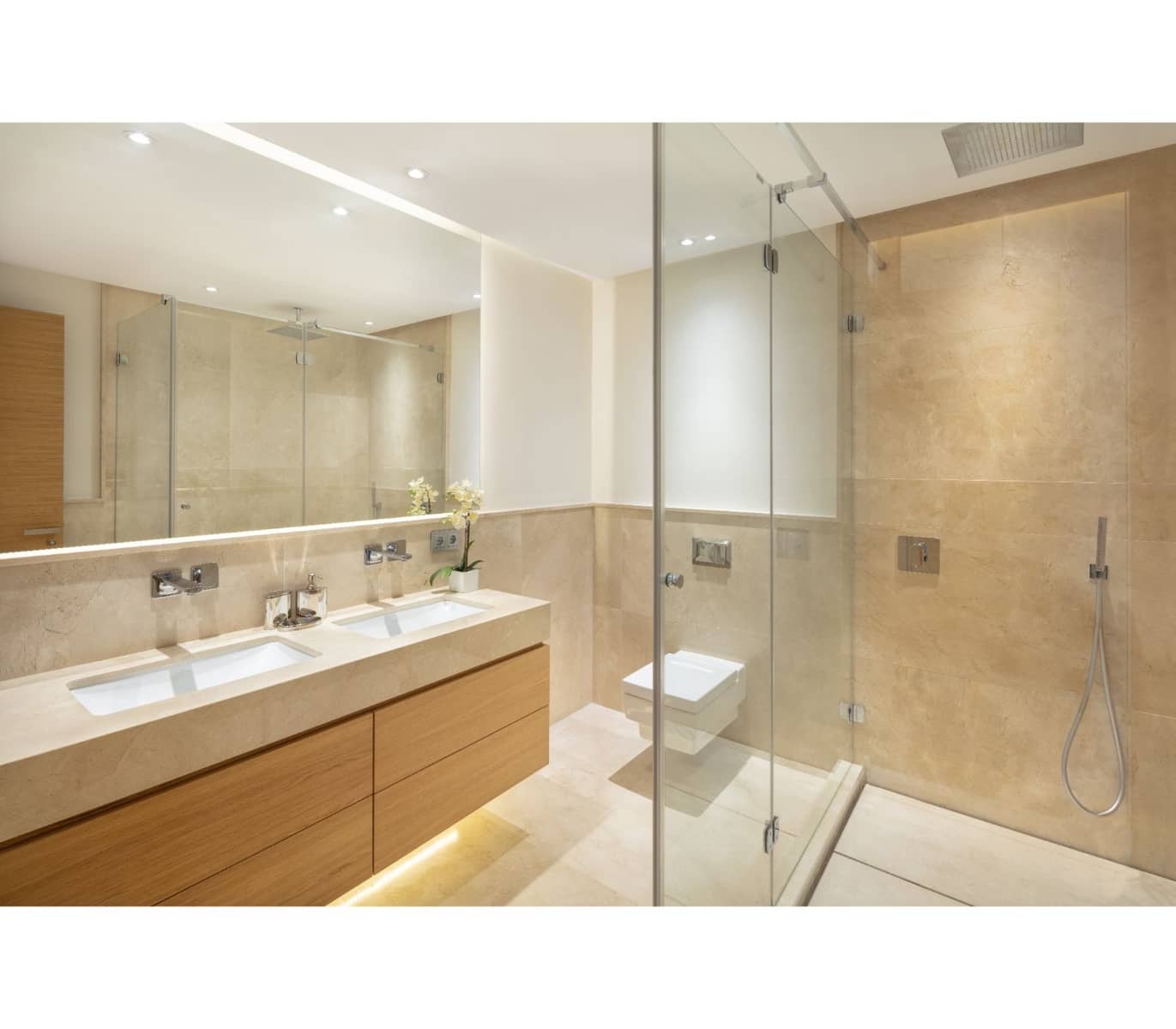 Apartamento de 3 habitaciones en Golden Mile en venta con piscina garaje - 2.995.000 € (Ref: 10001992)
