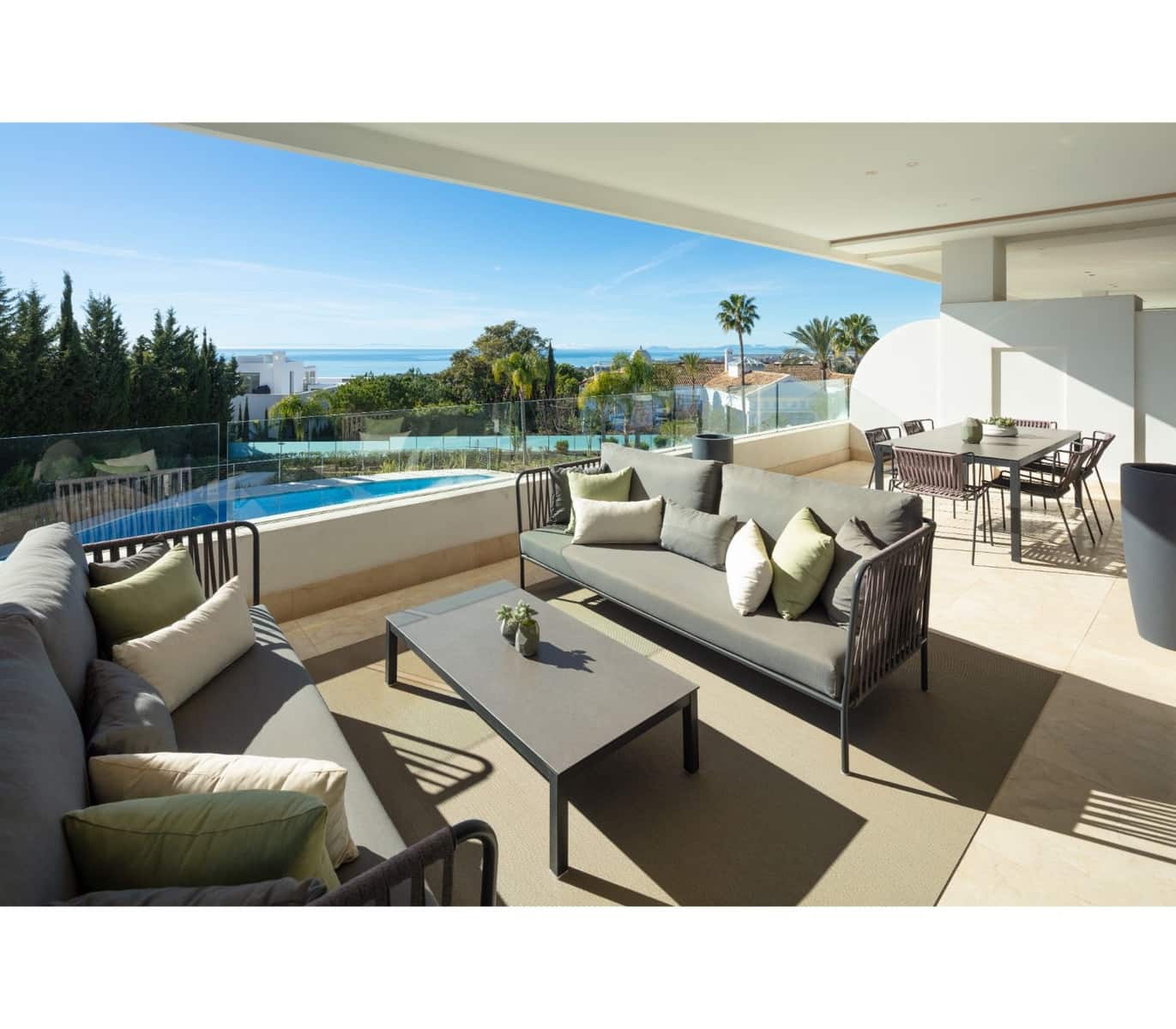 Apartamento de 3 habitaciones en Golden Mile en venta con piscina garaje - 2.995.000 € (Ref: 10001992)