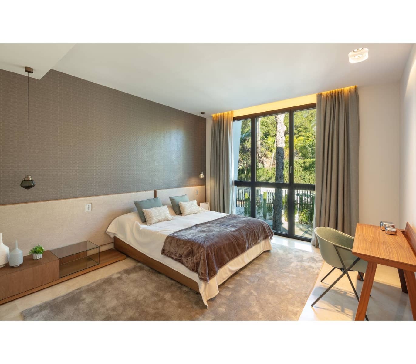 Apartamento de 3 habitaciones en Golden Mile en venta con piscina garaje - 2.995.000 € (Ref: 10001992)