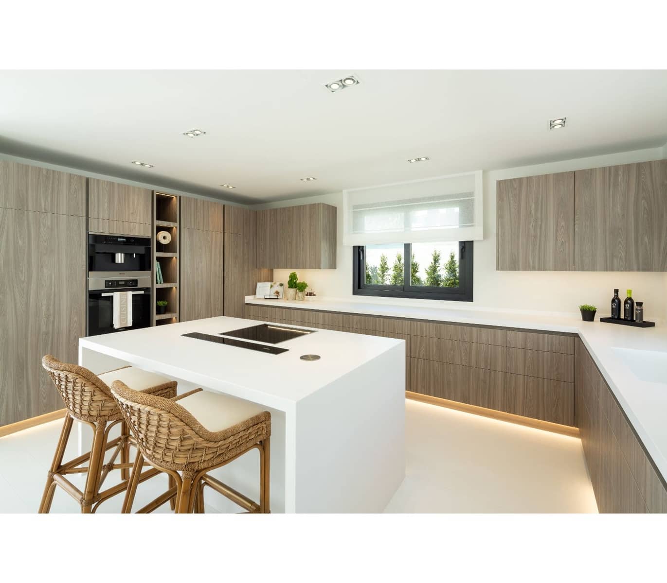 5 soveværelse Villa til salg i Marbella med swimmingpool garage - € 4.850.000 (Ref: 10001994)
