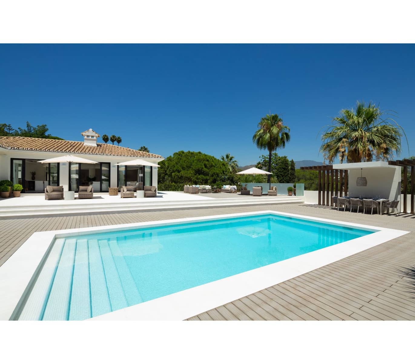 5 soveværelse Villa til salg i Marbella med swimmingpool garage - € 4.850.000 (Ref: 10001994)