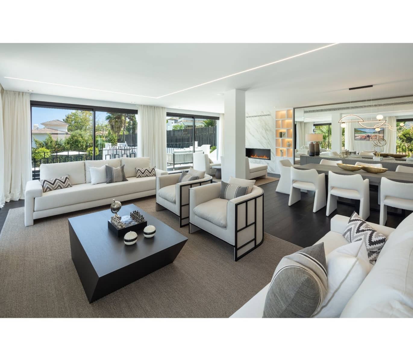 5 soverom Villa til salgs i Marbella med svømmebasseng garasje - € 4 995 000 (Ref: 10001996)
