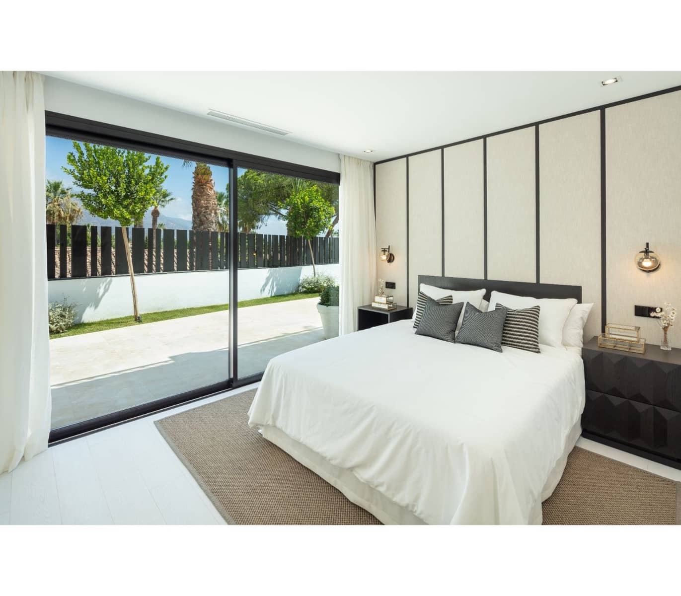 5 soverom Villa til salgs i Marbella med svømmebasseng garasje - € 4 995 000 (Ref: 10001996)