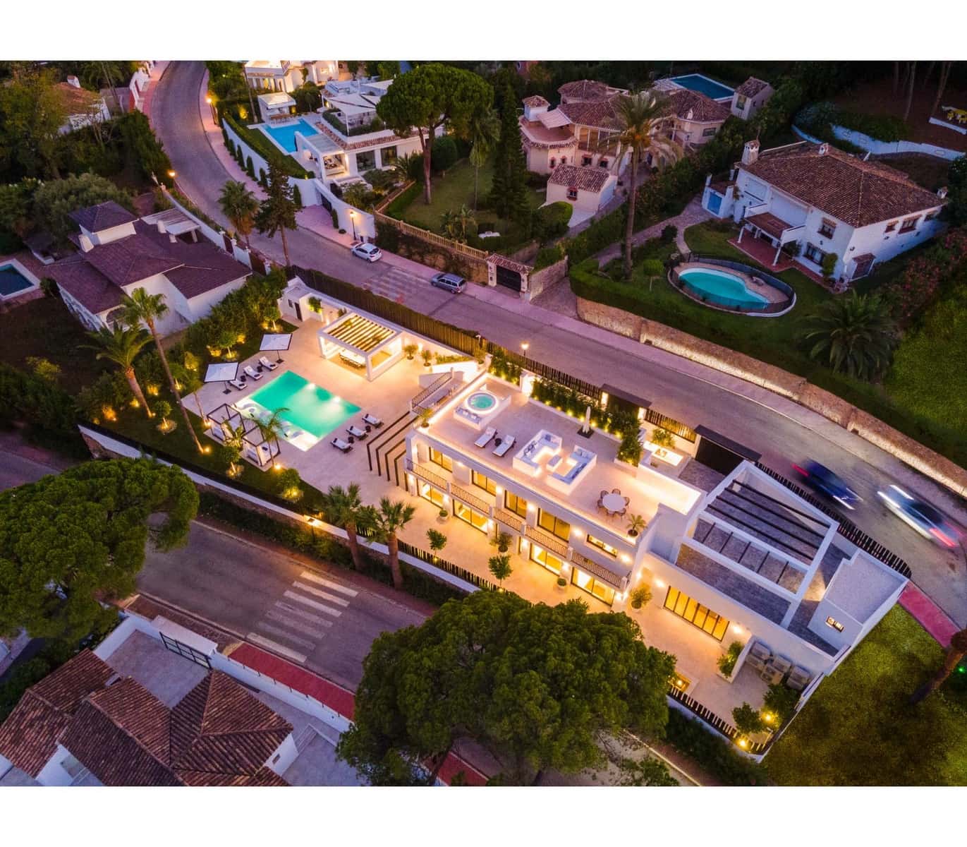 5 soverom Villa til salgs i Marbella med svømmebasseng garasje - € 4 995 000 (Ref: 10001996)