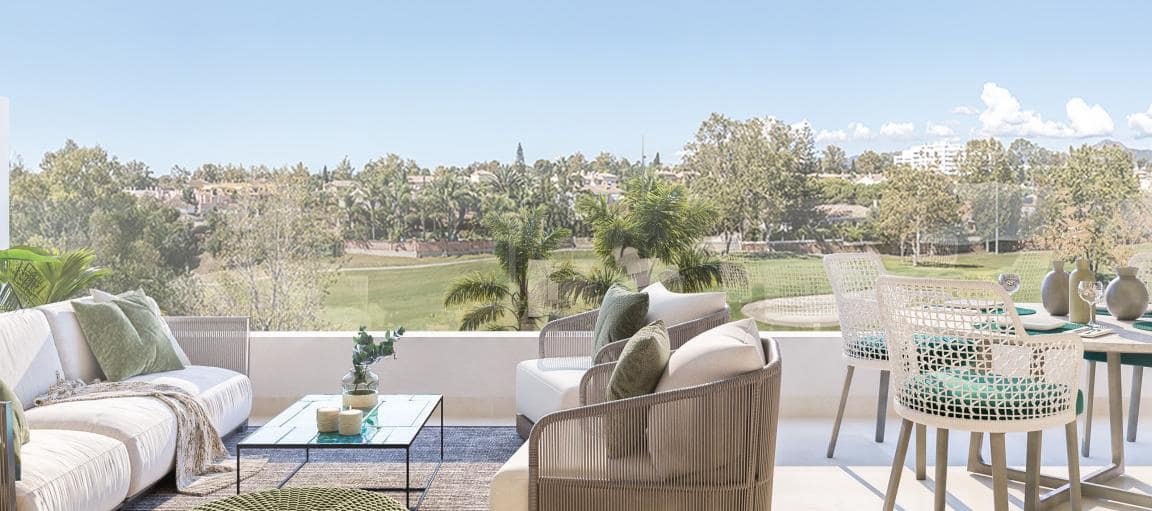 3 bedroom Apartment for sale in Marbella with pool garage - € 350,000 (Ref: 10001999)