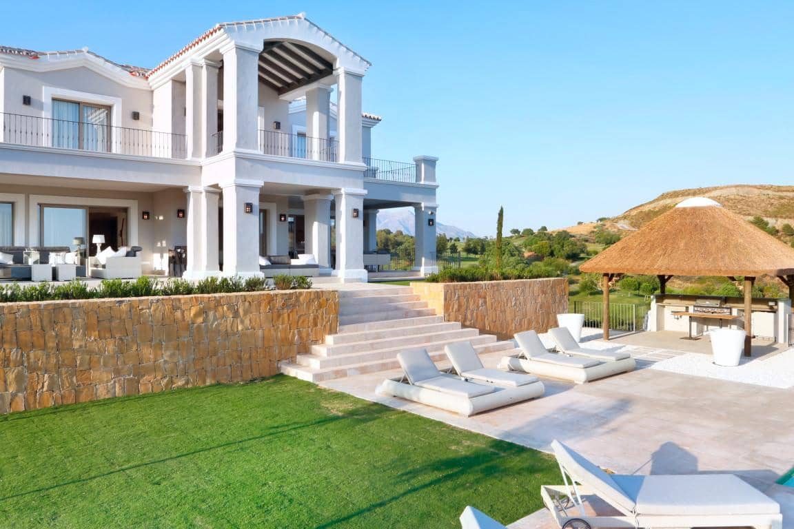 6 soverom Villa til salgs i Marbella med svømmebasseng garasje - € 3 500 000 (Ref: 10002002)