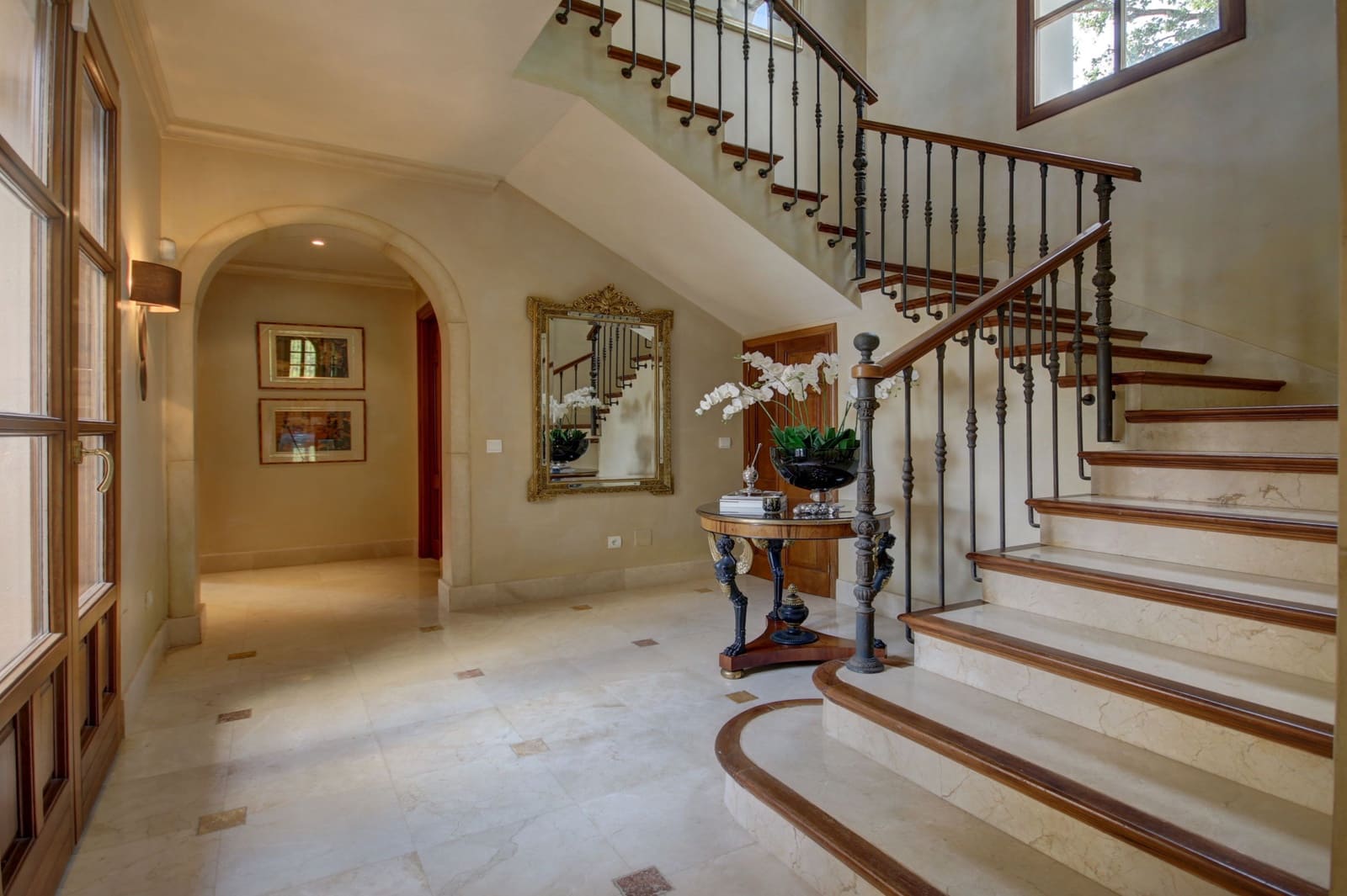 4 slaapkamer Villa te koop in Marbella met zwembad garage - € 2.595.000 (Ref: 10002003)