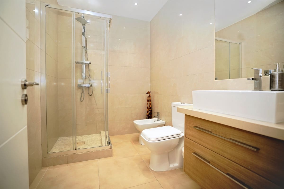 4 slaapkamer Villa te koop in La Heredia met zwembad garage - € 1.900.000 (Ref: 10002007)