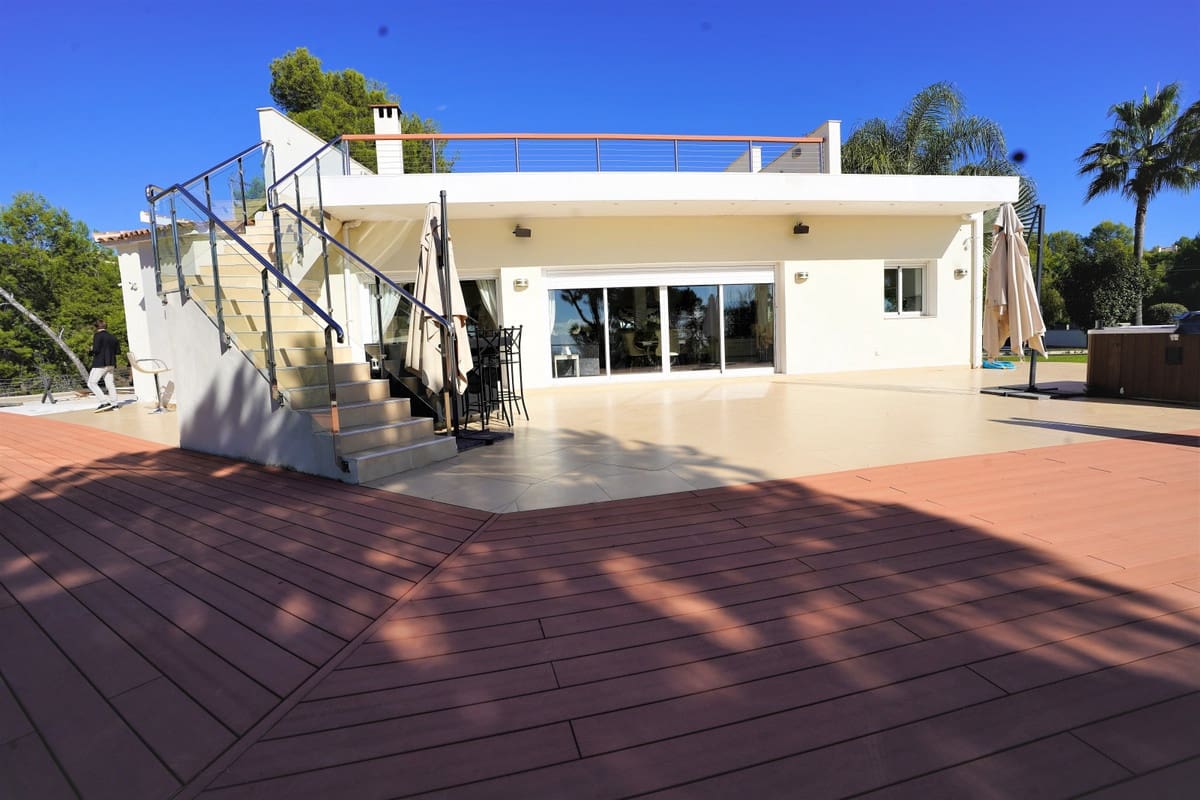 4 slaapkamer Villa te koop in La Heredia met zwembad garage - € 1.900.000 (Ref: 10002007)