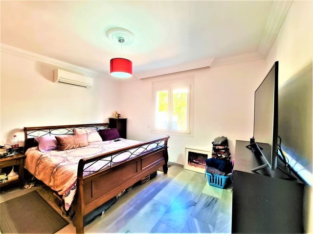 4 soverom Villa til salgs i Nueva Andalucia, Marbella med svømmebasseng - € 1 279 000 (Ref: 10002008)