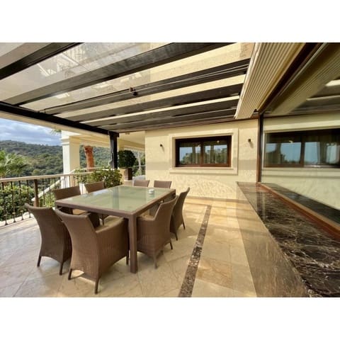 6 sovrum Villa till salu i Los Arqueros, Benahavís med pool garage - 2 700 000 € (Ref: 10002009)