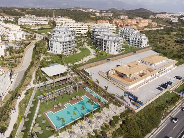 Apartamento de 2 habitaciones en Mijas Costa, Mijas en venta con piscina garaje - 355.000 € (Ref: 10002013)