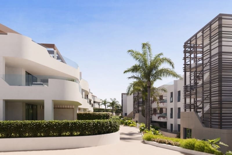 3 slaapkamer Appartement te koop in Estepona met zwembad garage - € 329.000 (Ref: 10002014)