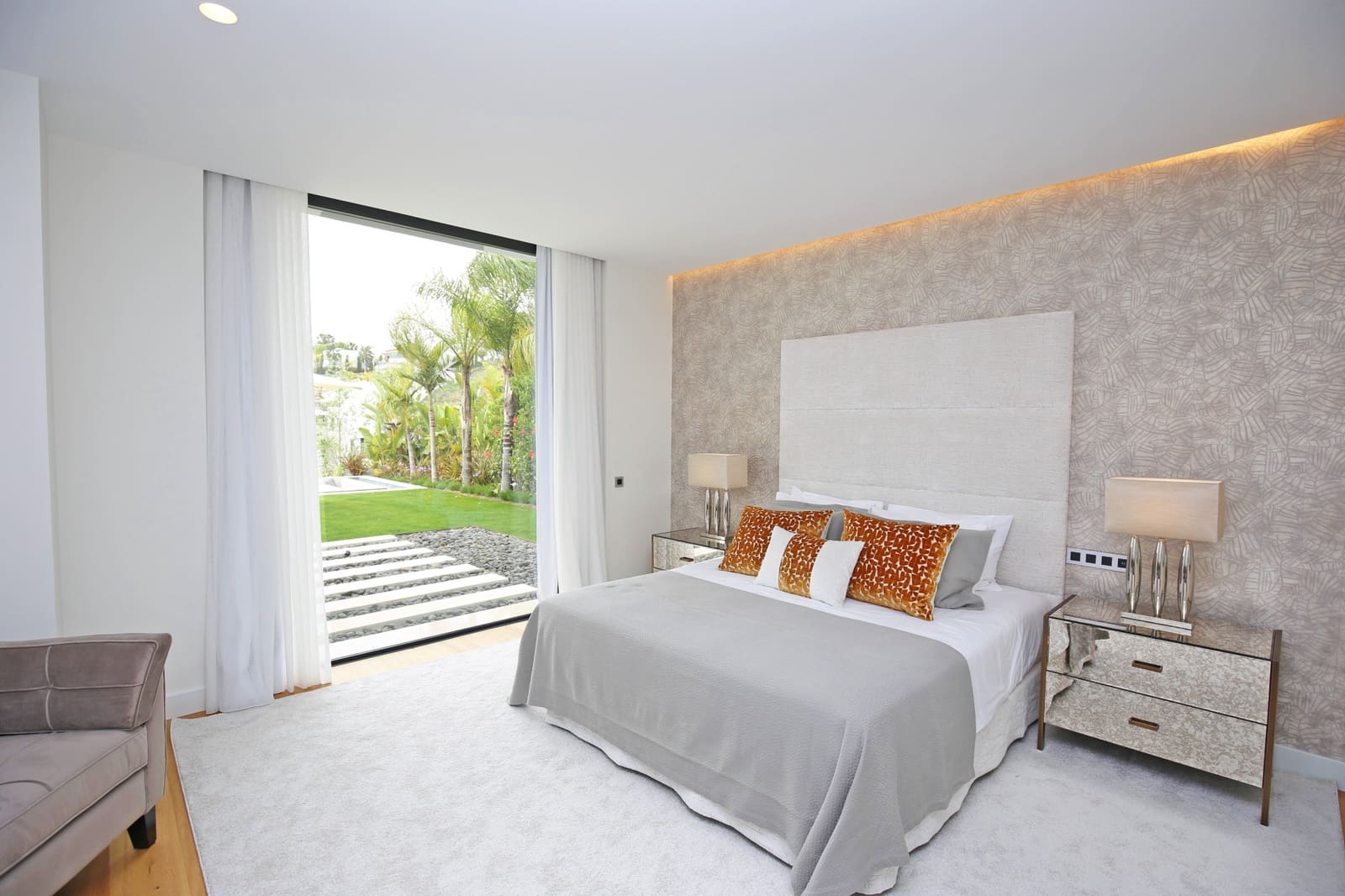 5 slaapkamer Villa te koop in Marbella met zwembad garage - € 2.550.000 (Ref: 10002015)