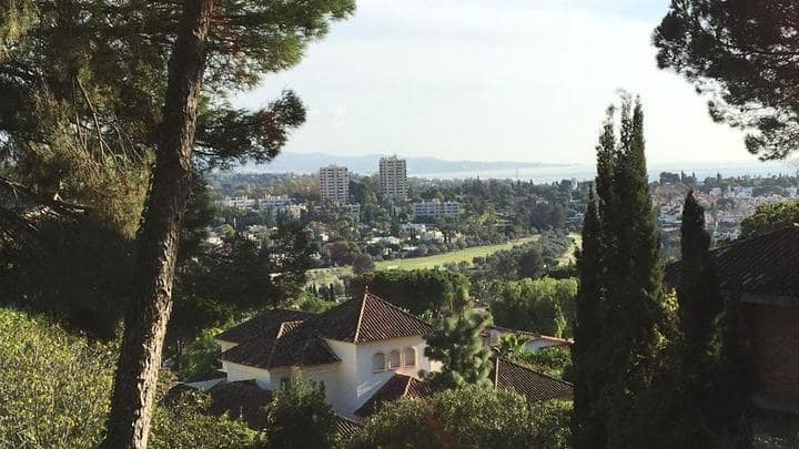 3 slaapkamer Villa te koop in Nueva Andalucia met zwembad - € 1.999.999 (Ref: 10002016)
