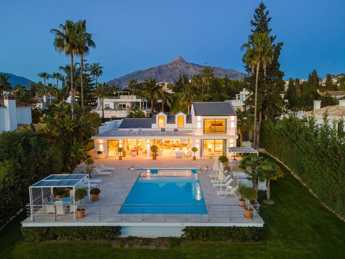 5 quarto Moradia para venda em Marbella com piscina garagem - 3 500 000 € (Ref: 10002017)
