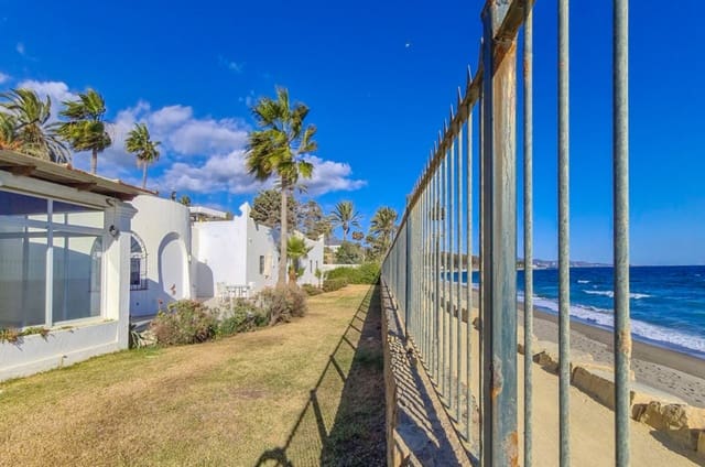 11 sypialnia Willa na sprzedaż w Golden Mile, Marbella z basenem garażem - 15 000 000 € (Ref: 10002018)