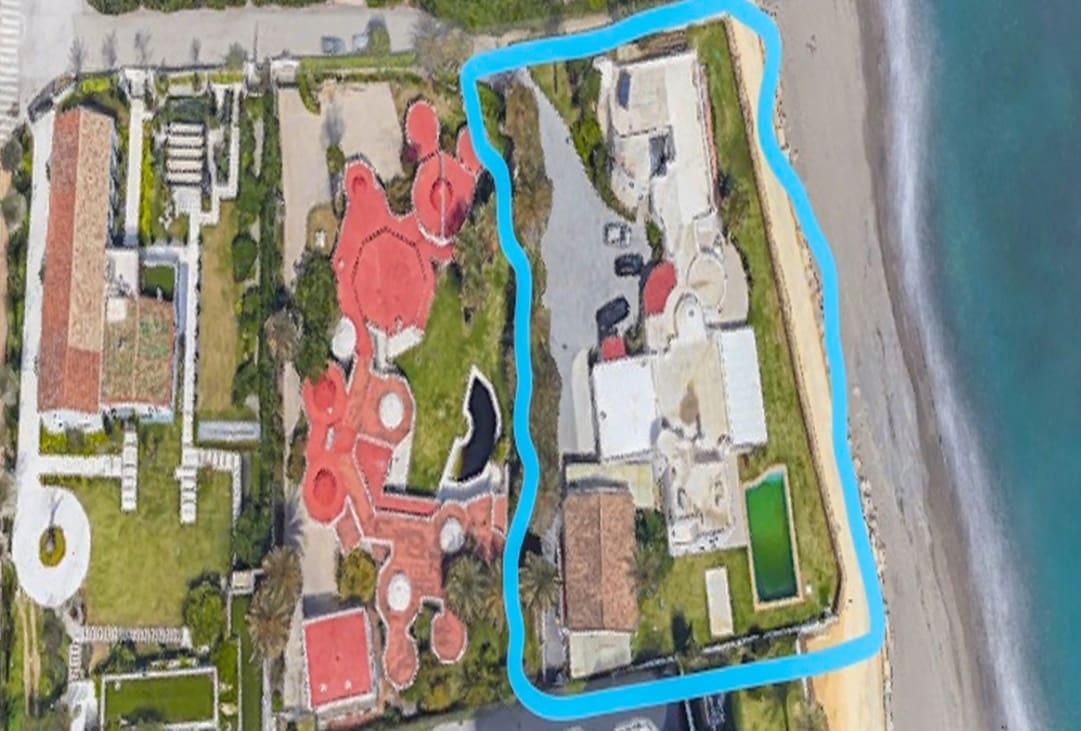 11 soveværelse Villa til salg i Golden Mile med swimmingpool garage - € 15.000.000 (Ref: 10002018)