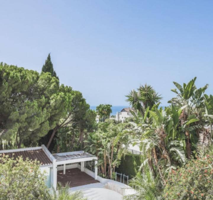 8 sypialnia Willa na sprzedaż w Marbella z basenem garażem - 12 000 000 € (Ref: 10002021)
