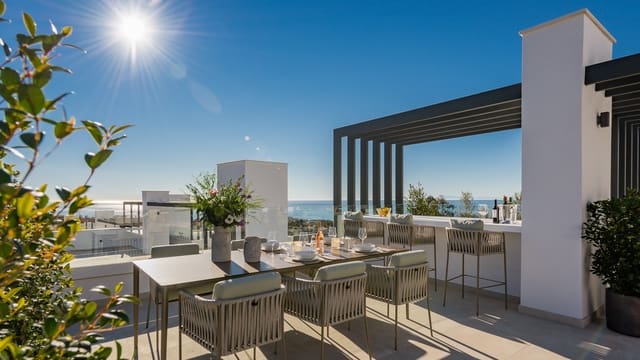 3 sypialnia Willa na sprzedaż w Marbella z basenem garażem - 1 950 000 € (Ref: 10002022)