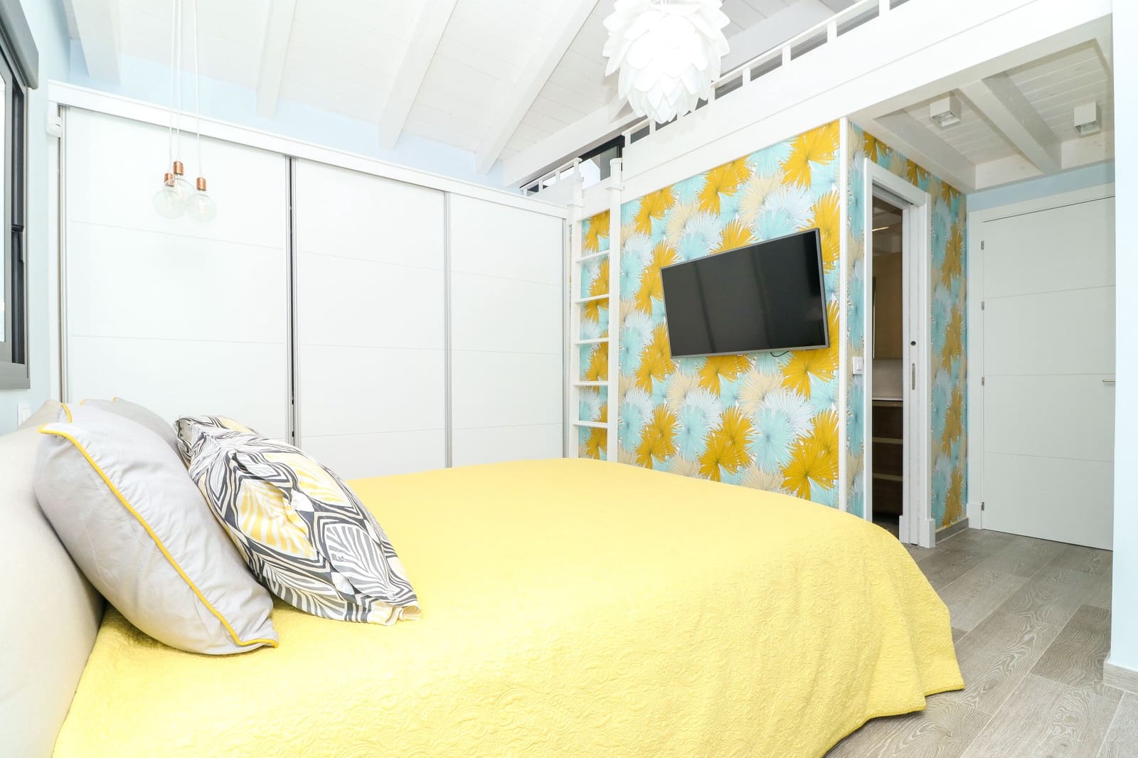 Chalet de 4 habitaciones en Mijas Costa en venta con piscina garaje - 1.485.000 € (Ref: 10002023)