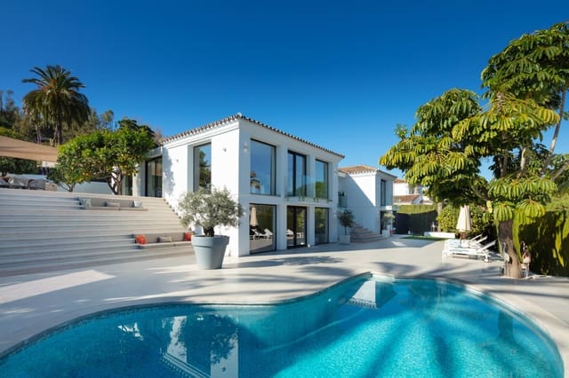 4 bedroom Villa for sale in Marbella with pool garage - € 3,995,000 (Ref: 10002024)