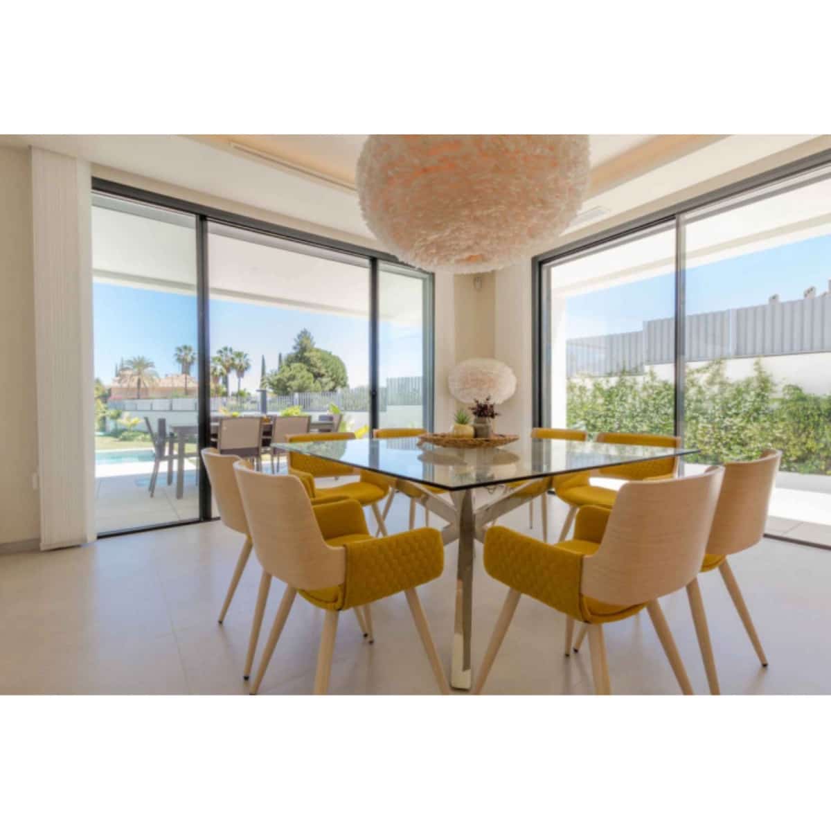 6 sypialnia Willa na sprzedaż w Marbella z basenem garażem - 2 950 000 € (Ref: 10002026)