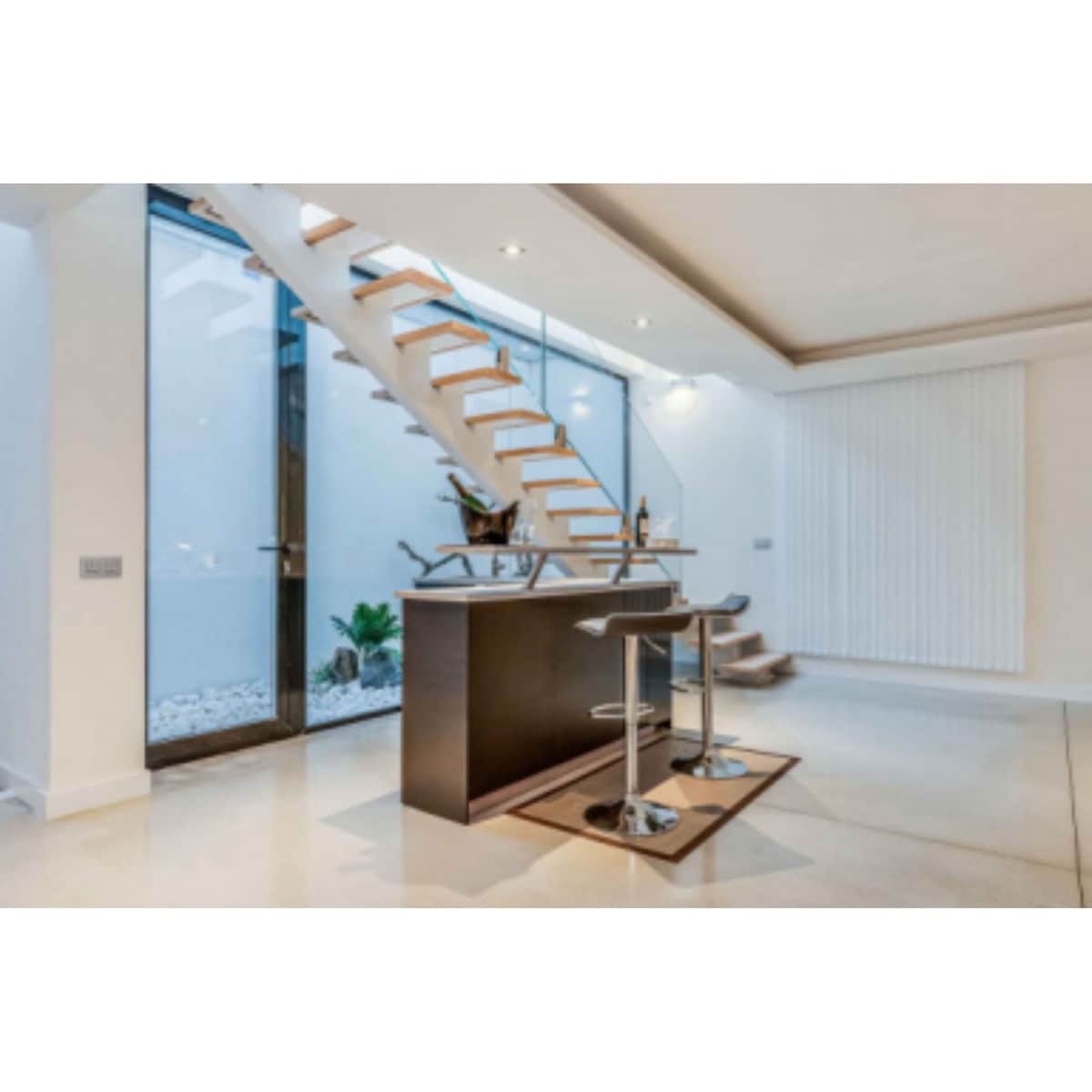 6 sypialnia Willa na sprzedaż w Marbella z basenem garażem - 2 950 000 € (Ref: 10002026)
