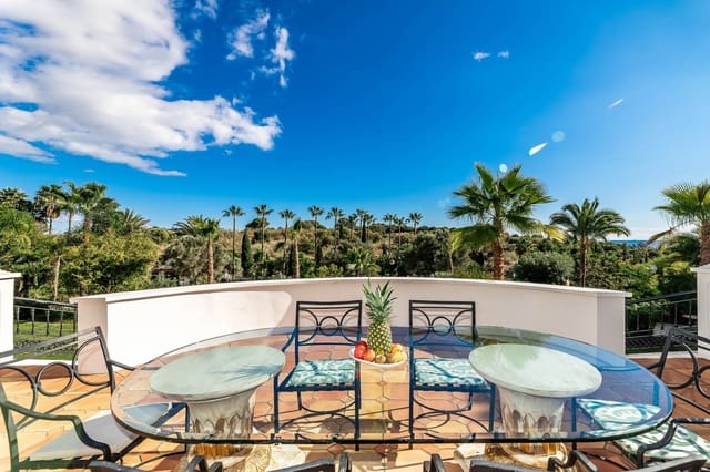 16 soverom Villa til salgs i El Paraiso, Estepona med svømmebasseng garasje - € 9 494 000 (Ref: 10002027)