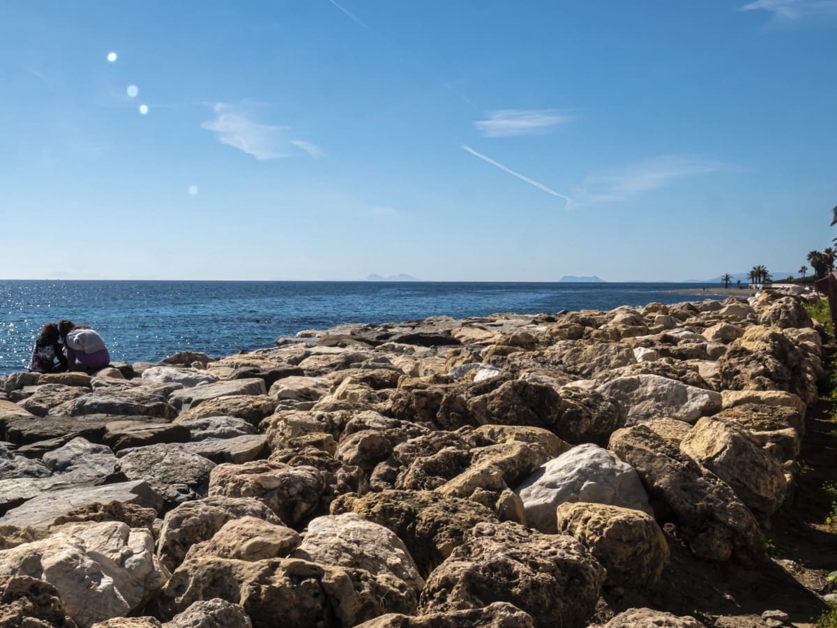2 sypialnia Apartament na sprzedaż w Puerto Banus z basenem garażem - 1 575 000 € (Ref: 10002028)