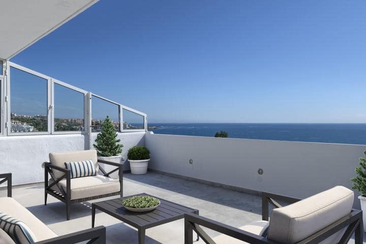 3 soverom Leilighet til salgs i Estepona med svømmebasseng garasje - € 719 000 (Ref: 10002030)