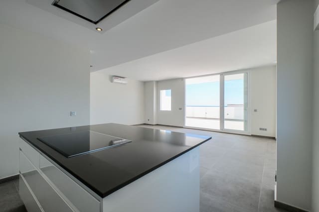 3 soverom Leilighet til salgs i Estepona med svømmebasseng garasje - € 719 000 (Ref: 10002030)