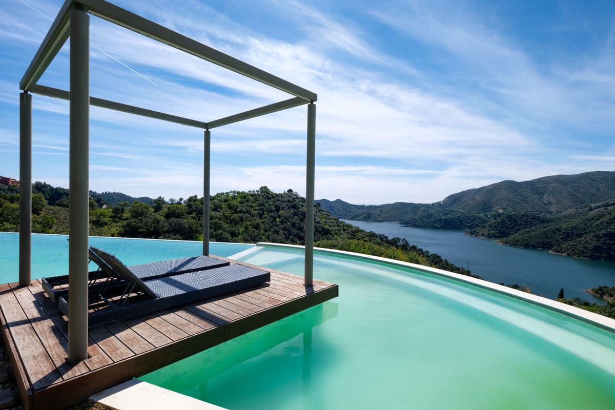 Chalet de 5 habitaciones en Istán en venta con piscina garaje - 3.495.000 € (Ref: 10002033)