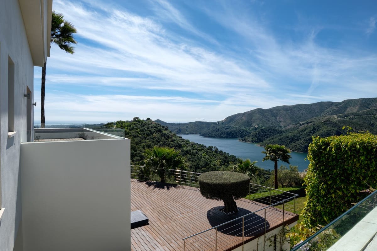 Chalet de 5 habitaciones en Istán en venta con piscina garaje - 3.495.000 € (Ref: 10002033)