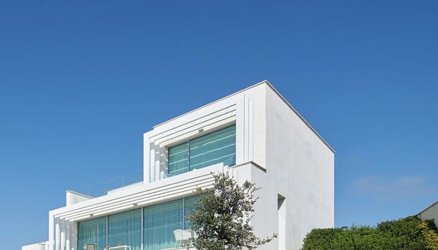 3 slaapkamer Villa te koop in Sotogrande, San Roque met zwembad garage - € 516.000 (Ref: 10002035)