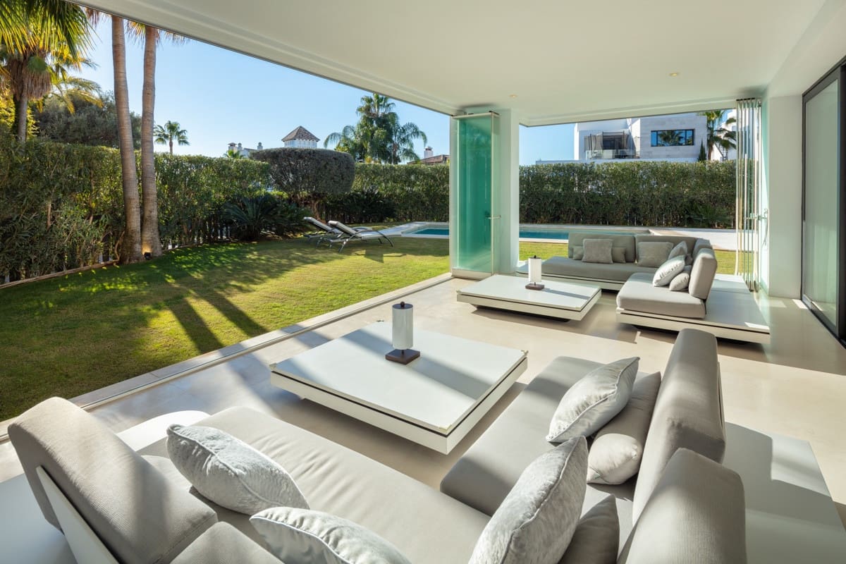 5 soveværelse Villa til salg i Marbella med swimmingpool garage - € 3.995.000 (Ref: 10002036)