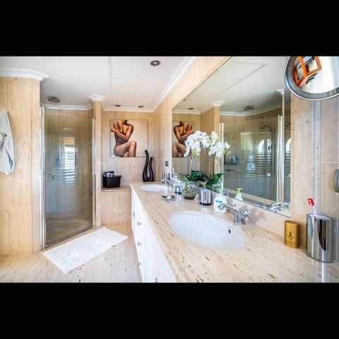 5 chambre Villa/Maison à vendre à Marbella avec piscine garage - 3 500 000 € (Ref: 10002038)