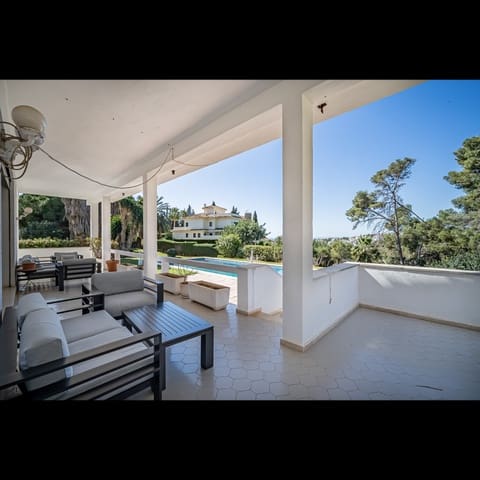 7 sypialnia Willa na sprzedaż w Marbella z basenem garażem - 3 000 000 € (Ref: 10002039)