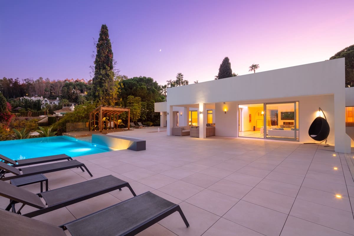 6 slaapkamer Villa te koop in Marbella met zwembad garage - € 3.900.000 (Ref: 10002041)